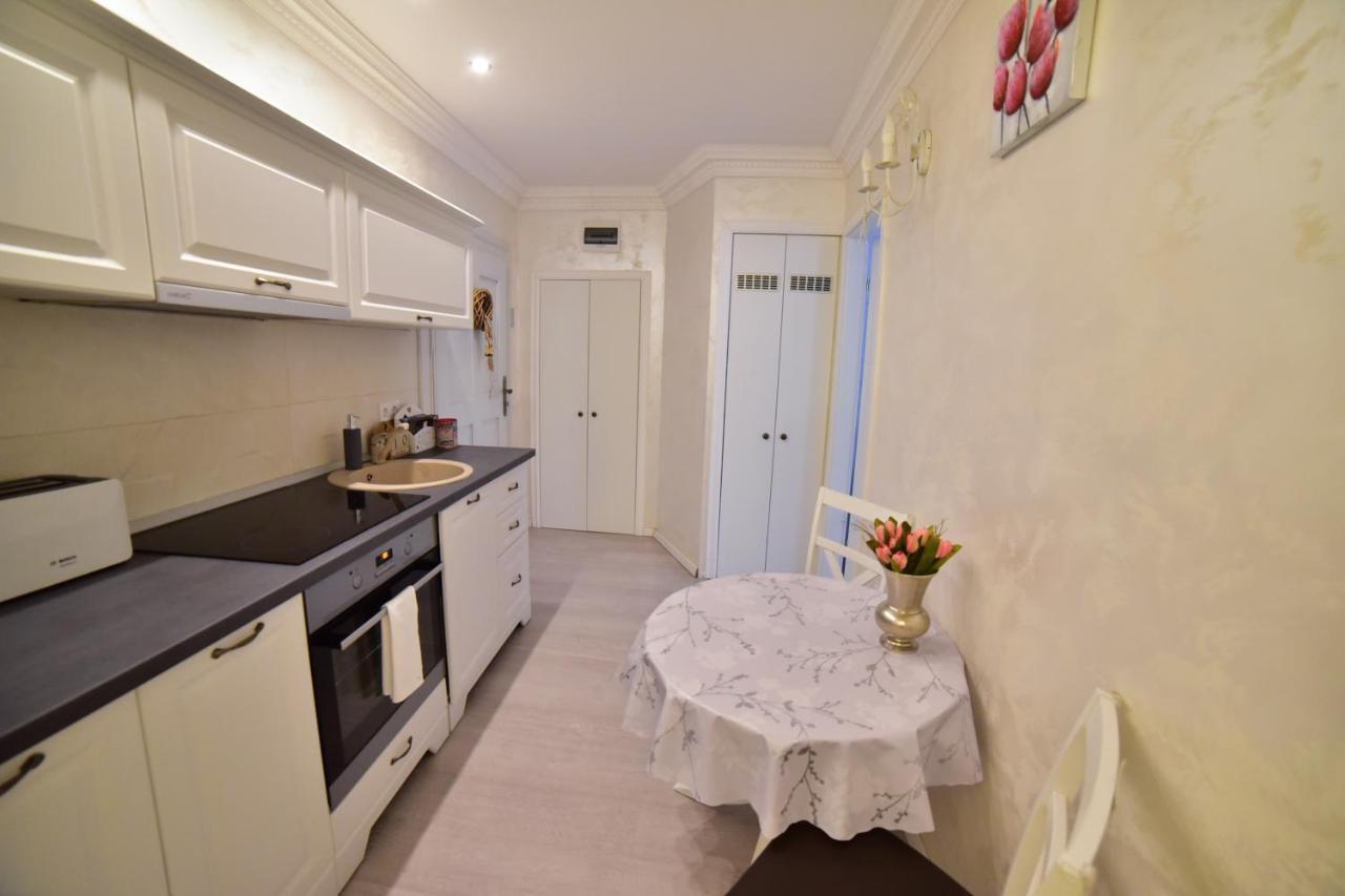 Timotei Apartment Сибиу Екстериор снимка